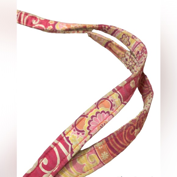 Vera Bradley - Picture 2 of 10